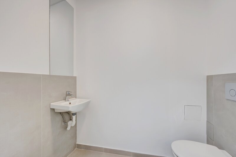 Viitorului 136  Spatiu birouri  100 mp  Forty Building